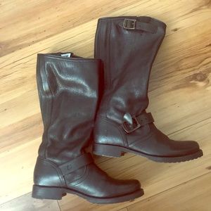 <SOLD!!! ❌❌❌>FRYE BOOTS AMAZING CONDITION!!!